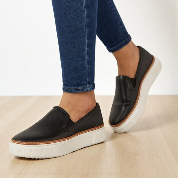 Vince Camuto Womens Remmeya Leather Platform Black Slip On Sneakers Size 6M - Picture 1 of 12